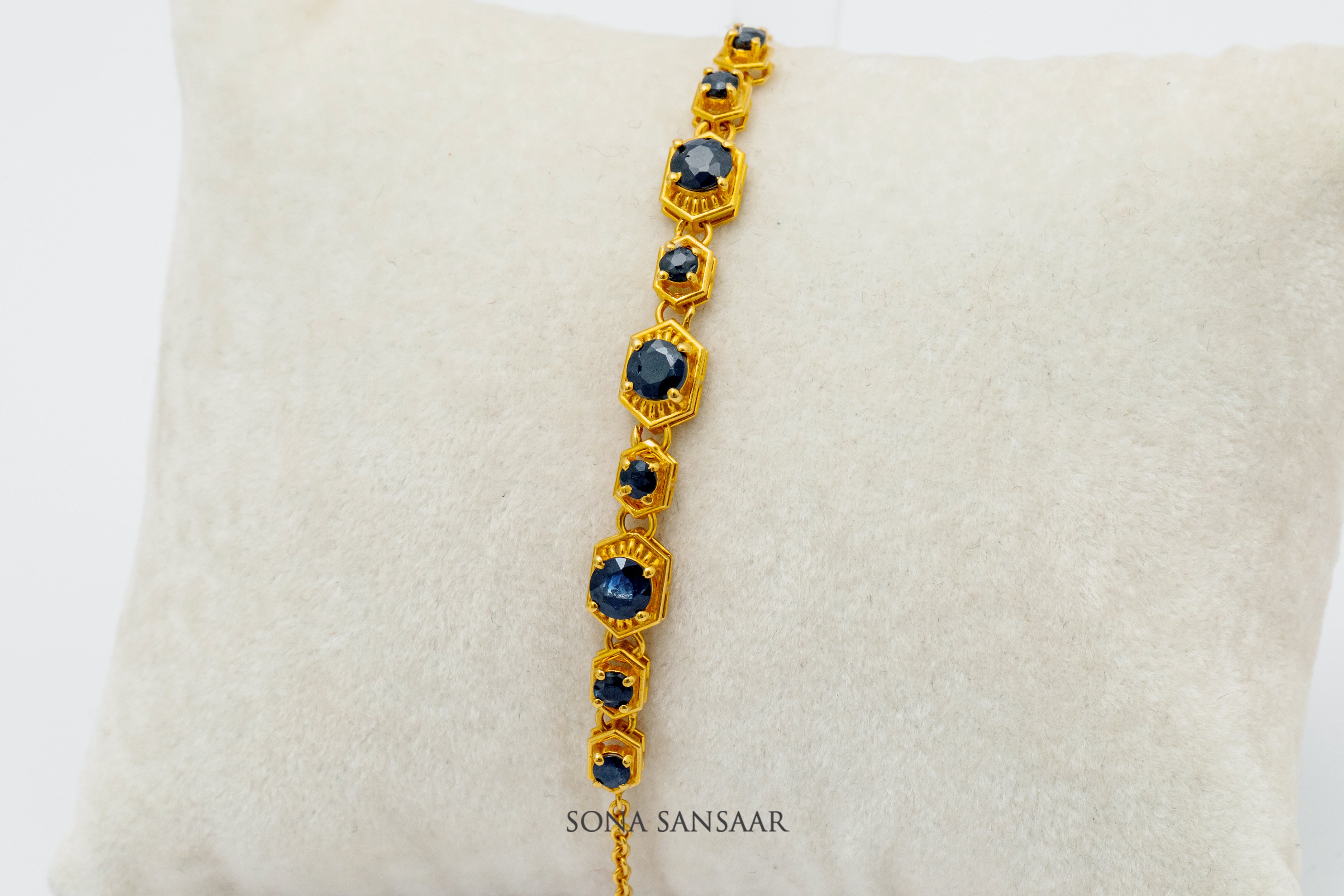 Midnight Stone Gold Bracelet | Sona Sansaar