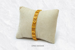 Trilina Gold Bracelet | Sona Sansaar