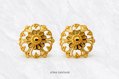 Padma Gold Culcutti Studs | Sona Sansaar