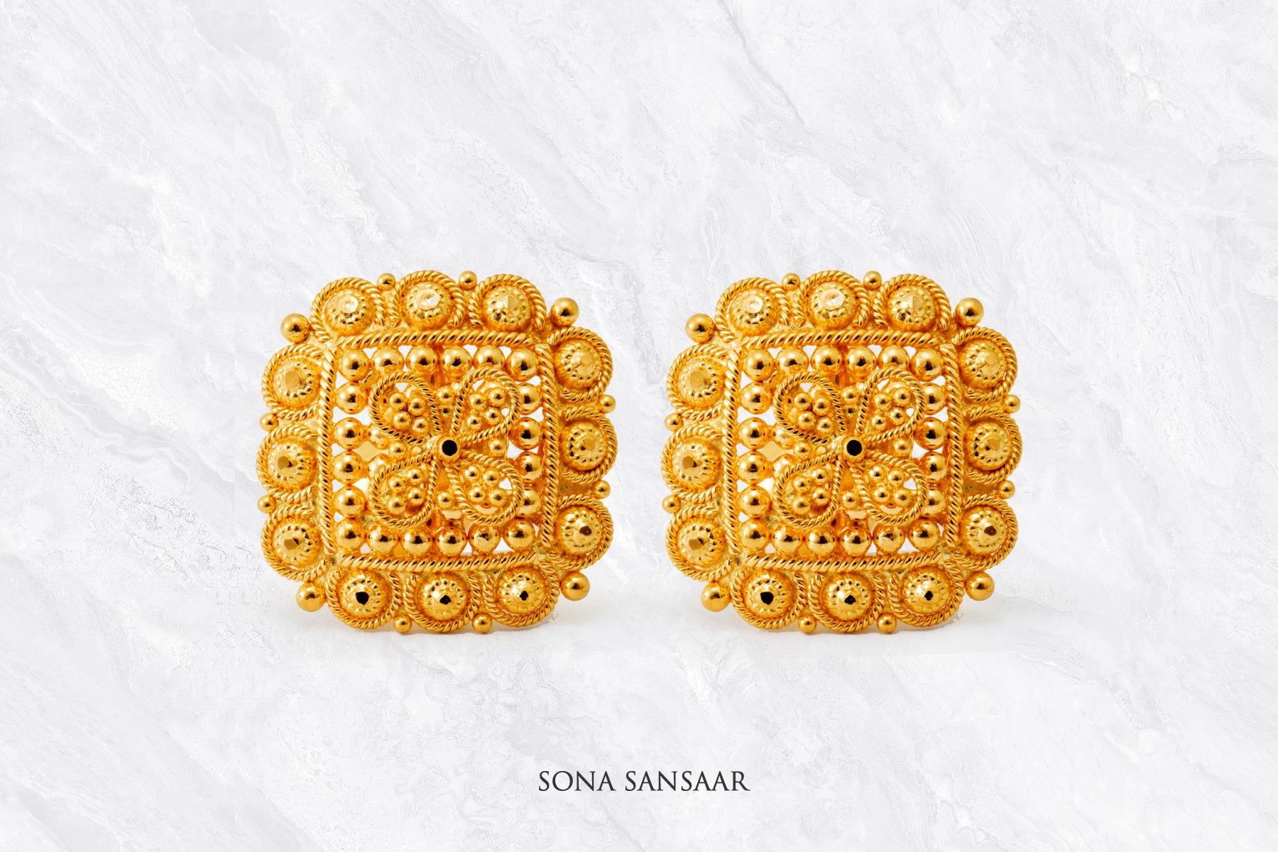 Samriddhi Gold Culcutti Studs | Sona Sansaar