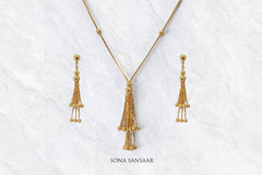 Golden Tassel Necklace Set | Sona Sansaar