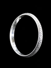 Men's Cross-Hatch Sterling Silver Bangle | 925 Solid Silver Kada 73mm