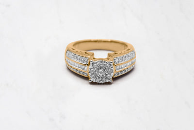 Glamourous Diamond Ring