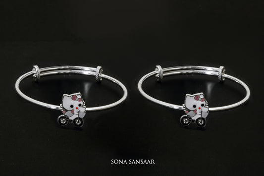 Kitty Wheels Silver Bangle | Sona Sansaar