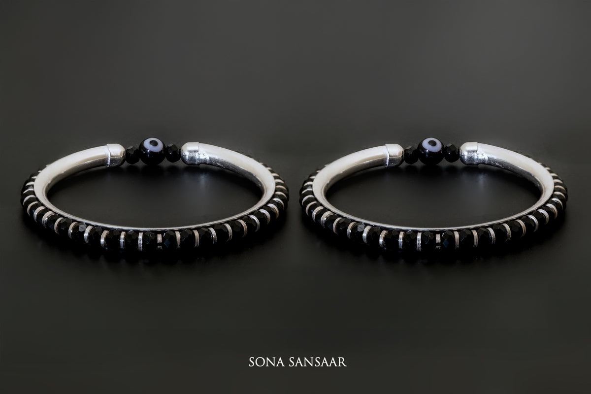 Twinkle Eye Silver Bangle | Sona Sansaar