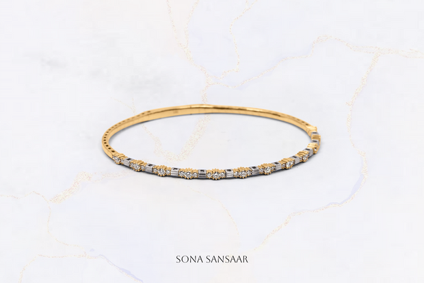 Two-Toned 18K Flexi Bangle with Natural Diamonds | Sona Sansaar