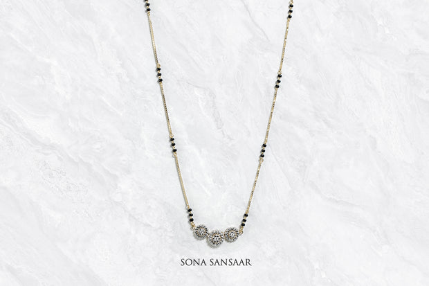 Bouquet Diamond Mangalsutra | Sona Sansaar