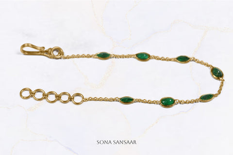 Enchanted Emerald Bracelet | Sona Sansaar