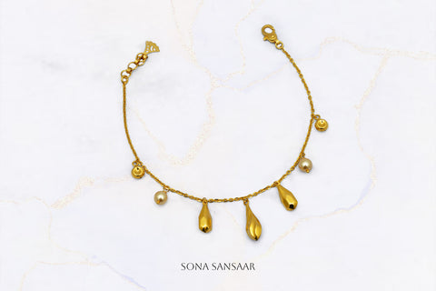 Teardrop Gold Bracelet