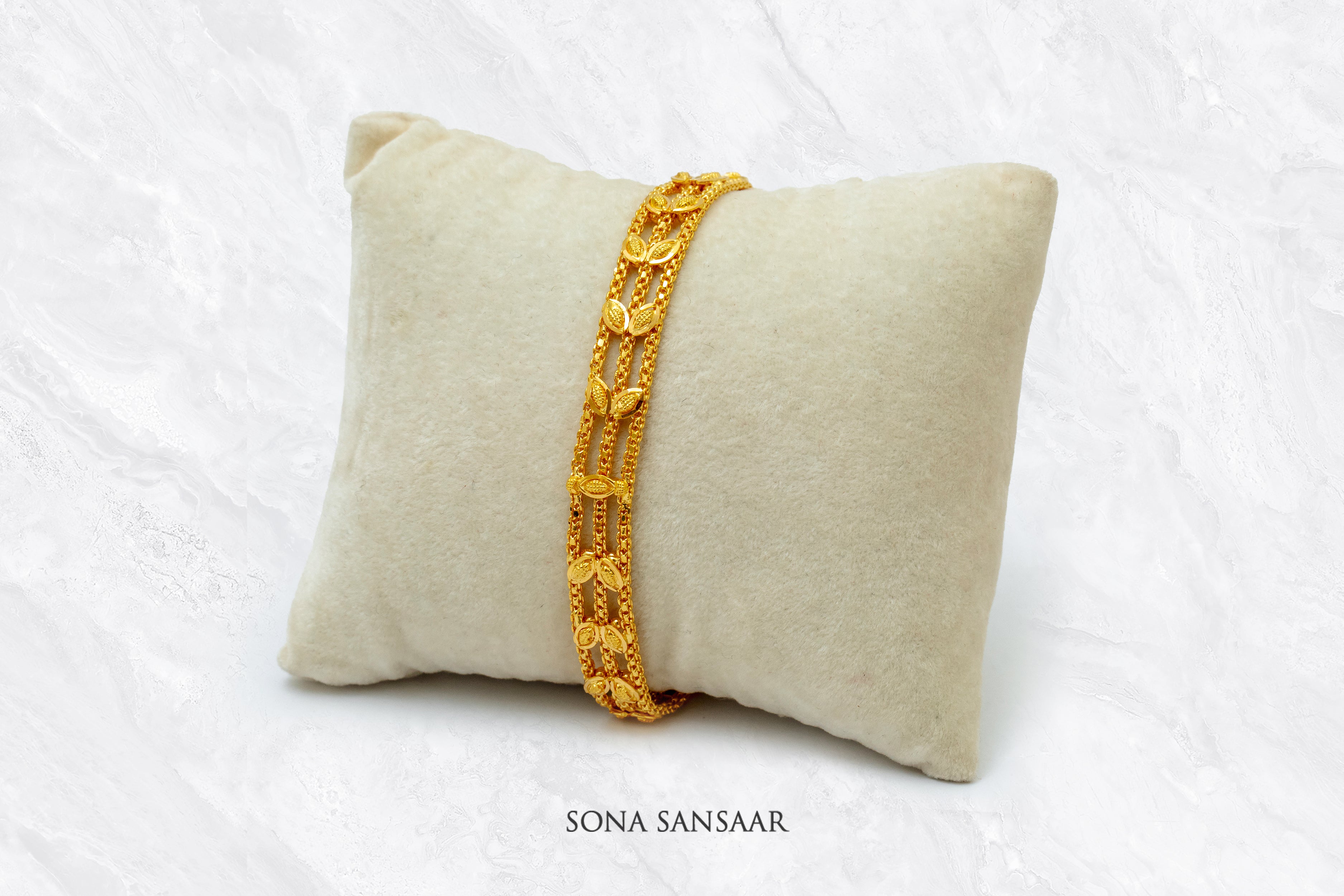 Trilina Gold Bracelet | Sona Sansaar