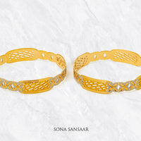 Thumbnail for Ruqaya Gold Dubai Bangle Pair | Sona Sansaar