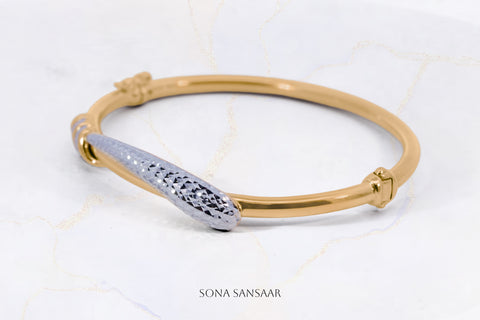 Prince Rupert Two-Toned Spring Clasp Gold Bangle | Sona Sansaar