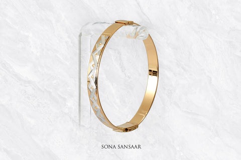 Ridge Two Toned Bangle | Sona Sansaar