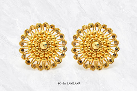 Daisy Gold Floral Studs | Sona Sansaar