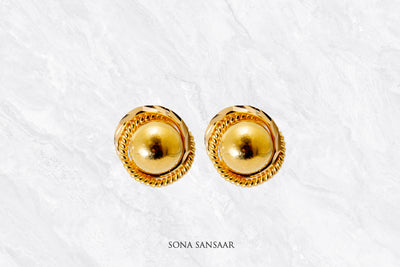 Chakrika Gold Culcutti Studs | Sona Sansaar
