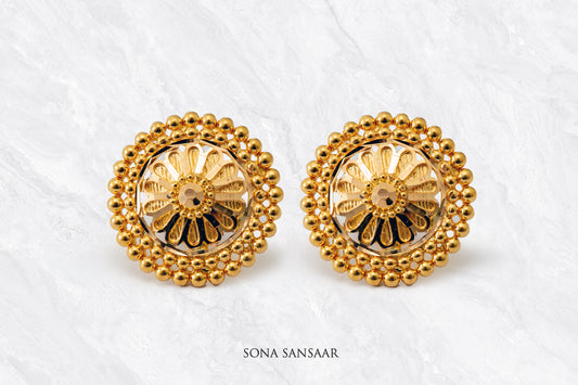Arunika Gold Culcutti Studs | Sona Sansaar