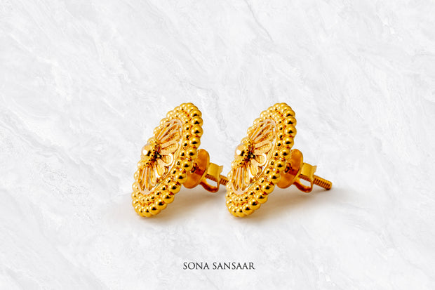 Arunika Gold Culcutti Studs | Sona Sansaar