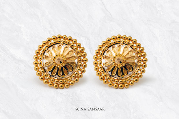 Arunika Gold Culcutti Studs | Sona Sansaar