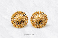 Arunika Gold Culcutti Studs | Sona Sansaar