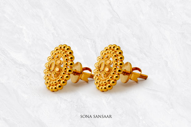 Taraksha Gold Culcutti Studs | Sona Sanasaar