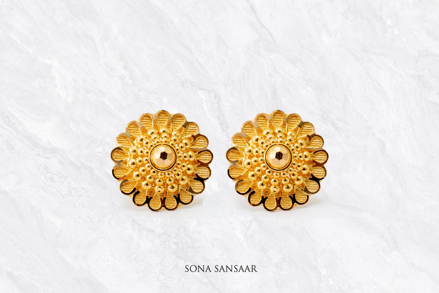 Padmara Gold Culcutti Studs | Sona Sansaar