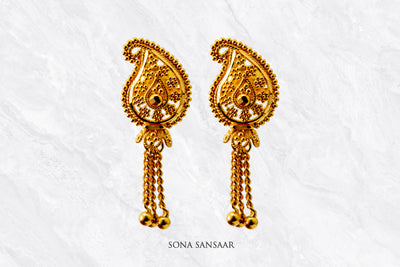 Mrinali Gold Culcutti Hanging Studs | Sona Sansaar