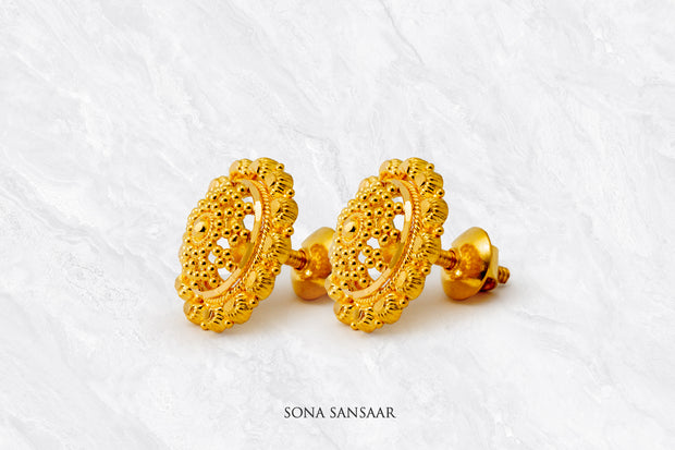 Kumudini Gold Culcutti Studs | Sona Sansaar