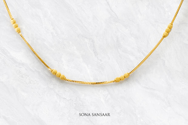 Cluster Short Ballmala Necklace | Sona Sansaar