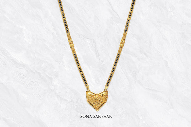 Golden Heart Mangalsutra | Sona Sansaar