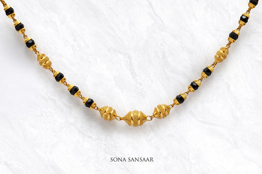 Radiant Tangle Mangalsutra | Sona Sansaar