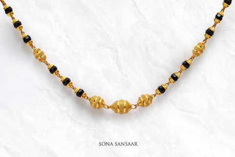 Radiant Tangle Mangalsutra | Sona Sansaar