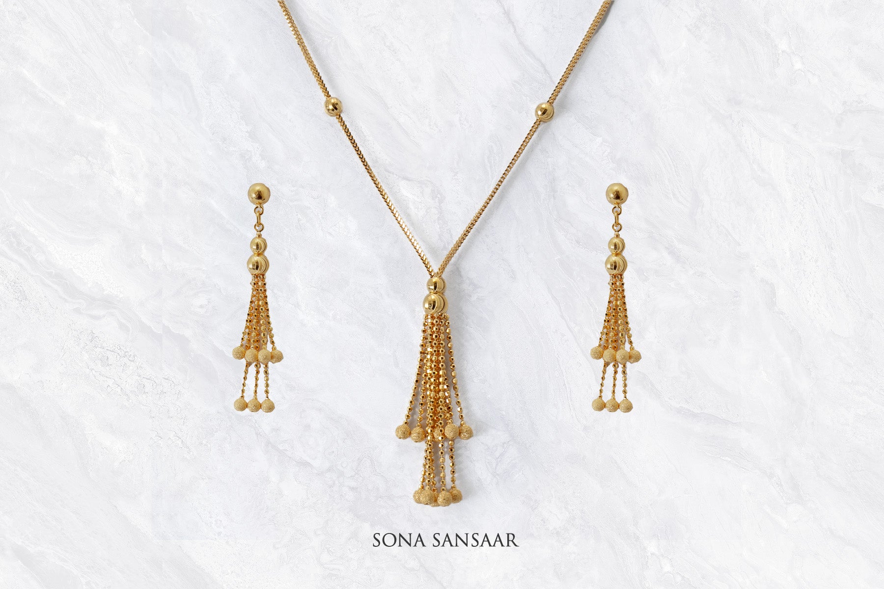 Golden Tassel Necklace Set | Sona Sansaar