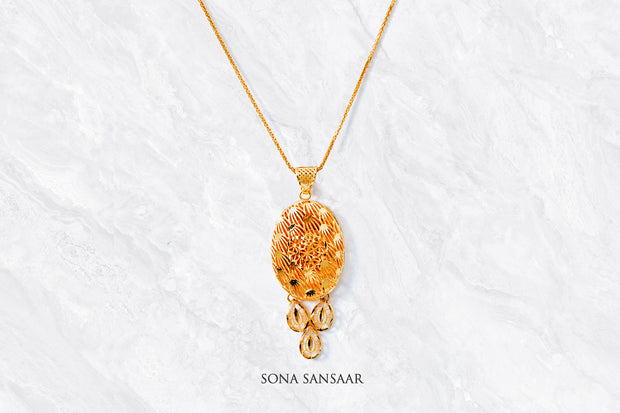 Sunveil Gold Pendant | Sona Sansaar