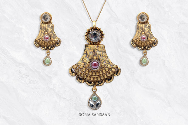 Echoes Pendant and Earrings Set | Sona Sansaar