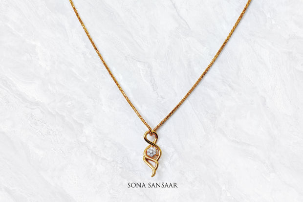 Jyoti Leaf Gold Pendant and Earring Set | Sona Sansaar