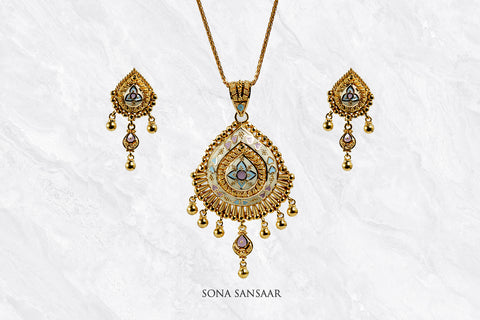 Divine Pendant Set | Sona Sansaar