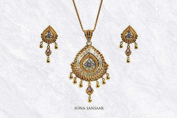 Divine Pendant Set | Sona Sansaar