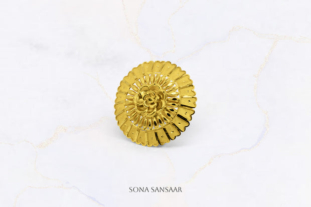 22K Gold Flower Ring with True Flower Design 5