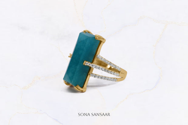 Pristine Falls Gold Ring | Sona Sansaar