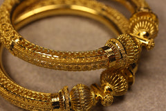 Genda Gold Bangle Pair