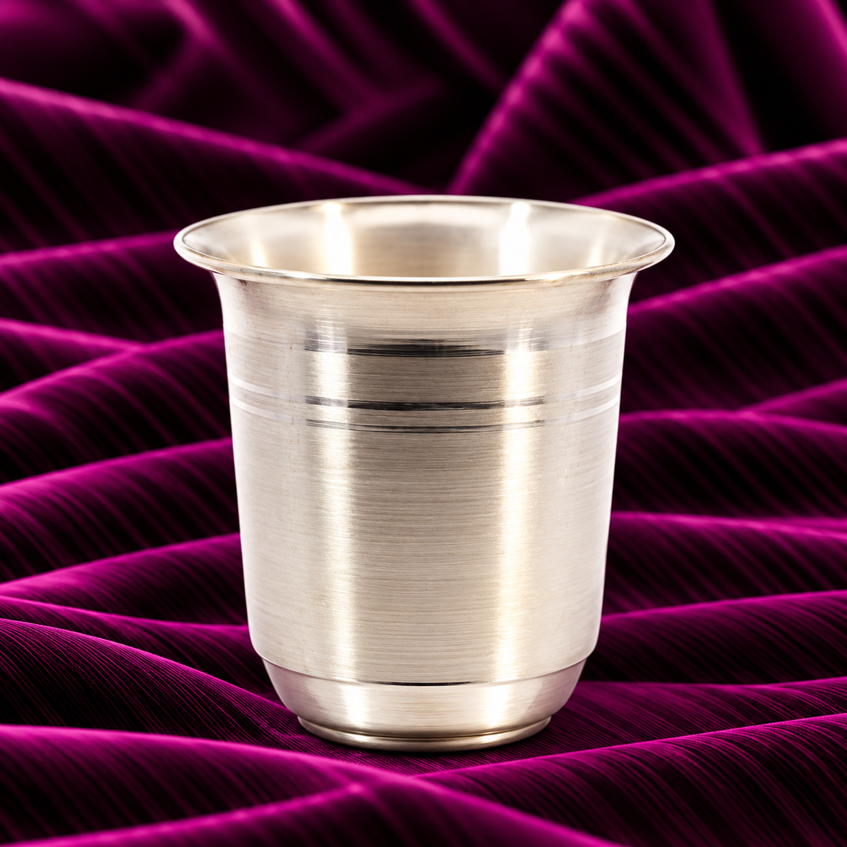 Silver Medium Drinking Glass Tumbler
