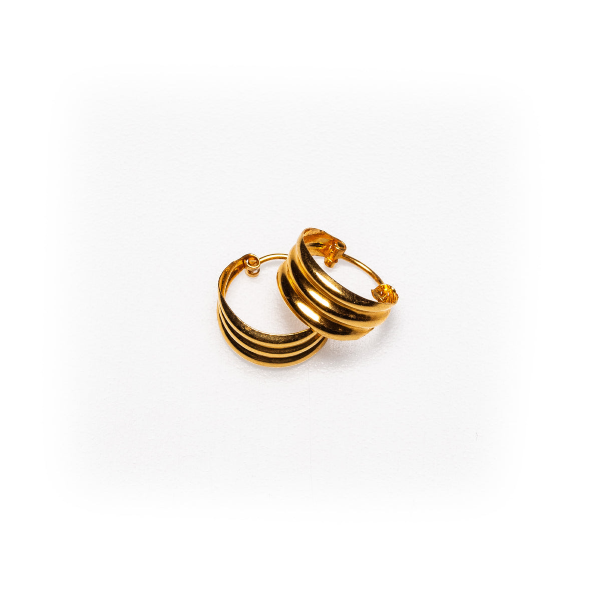 Classic 22K Yellow Gold Triple-Ribbed Huggie Hoop Earrings | 2.1g Solid High-Polish Gold, Timeless Plain Textured Everyday Fine Jewelry