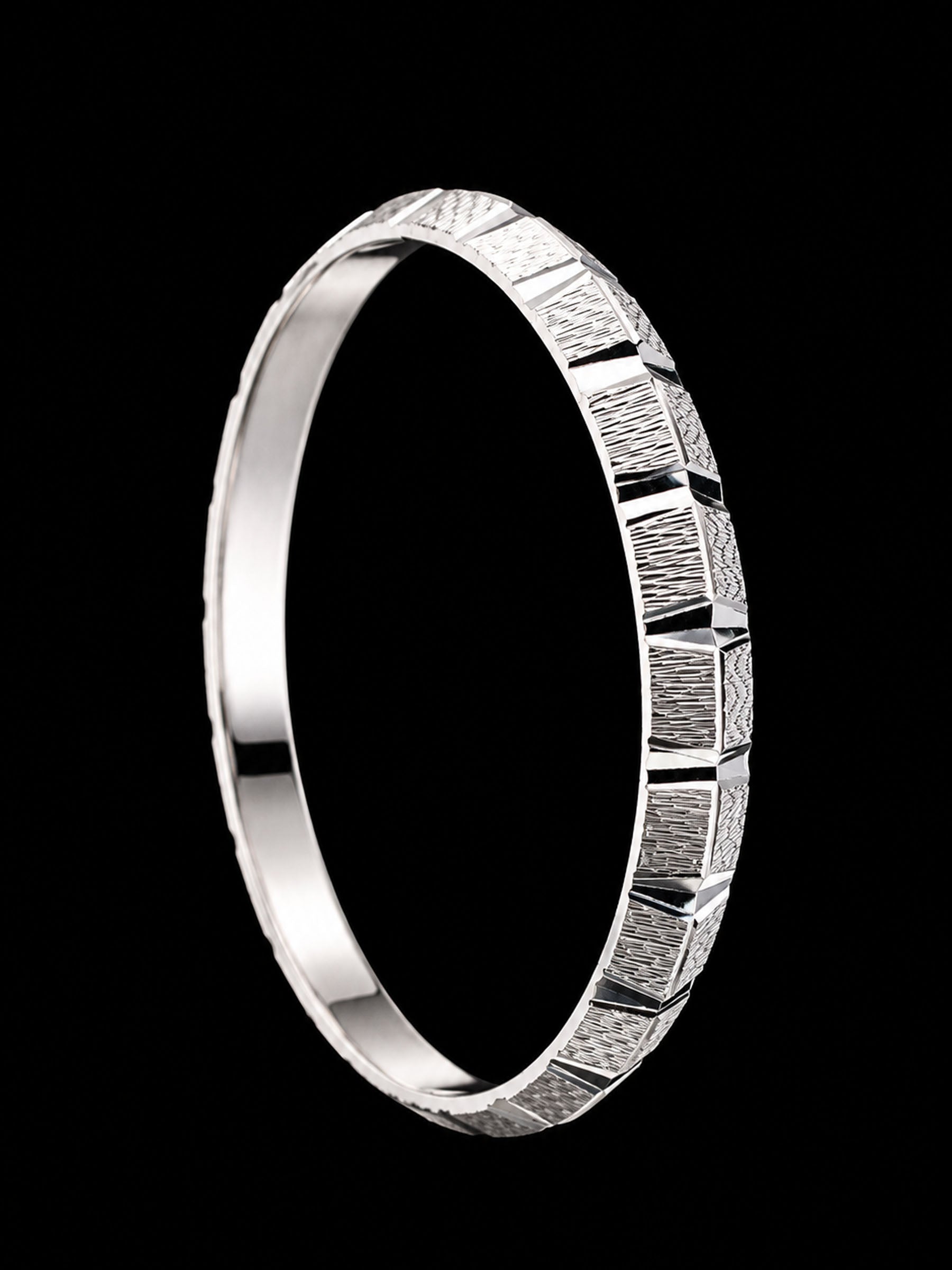 Solid Sterling Silver Men's Faceted Bangle | 70mm Luxury Silver Kada