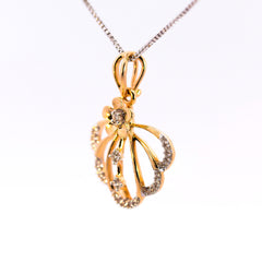 Luxury 18K Yellow and White Gold Scalloped Floral Shell Diamond Pendant | 0.12 CT Brilliant VS-GH Accent Diamonds, 24 Hand-Set Stones, Two-Tone Botanical Fine Jewelry