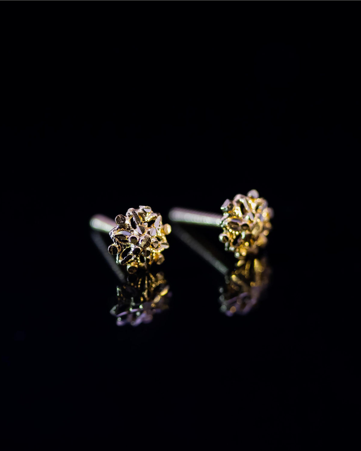 22K Gold Flower Stud Earrings | Dainty Yellow Gold Floral Studs NZ